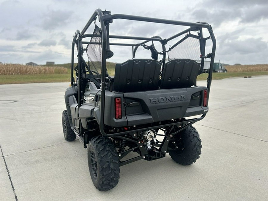 2026 Honda Pioneer 700-4 Deluxe