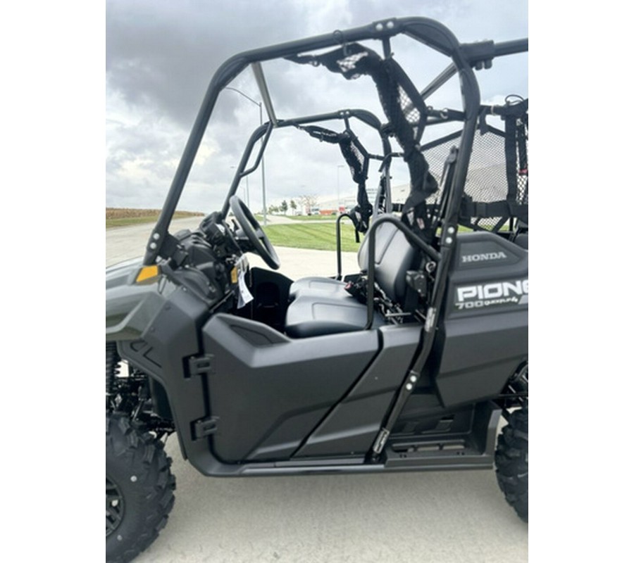 2026 Honda Pioneer 700-4 Deluxe