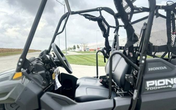 2026 Honda Pioneer 700-4 Deluxe