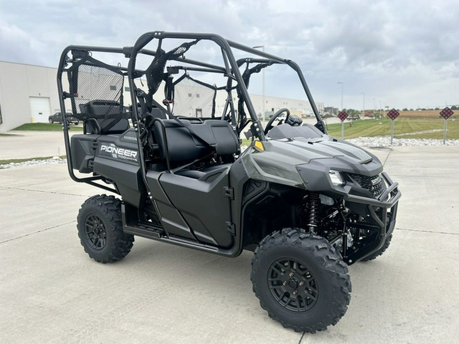 2026 Honda Pioneer 700-4 Deluxe