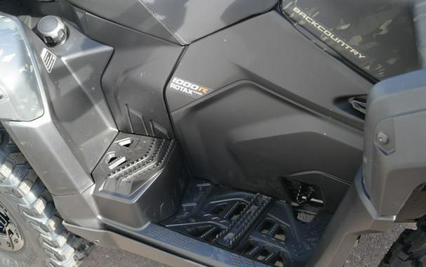 2026 Can-Am Outlander MAX Backcountry Multicam Dark Camo