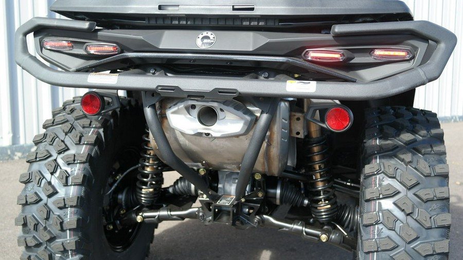 2026 Can-Am® Outlander MAX Backcountry Multicam Dark Camo