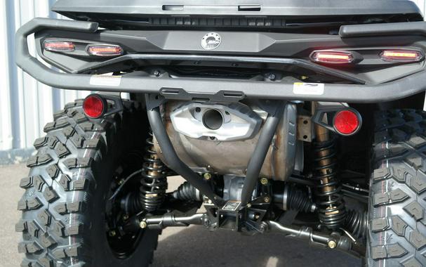 2026 Can-Am® Outlander MAX Backcountry Multicam Dark Camo