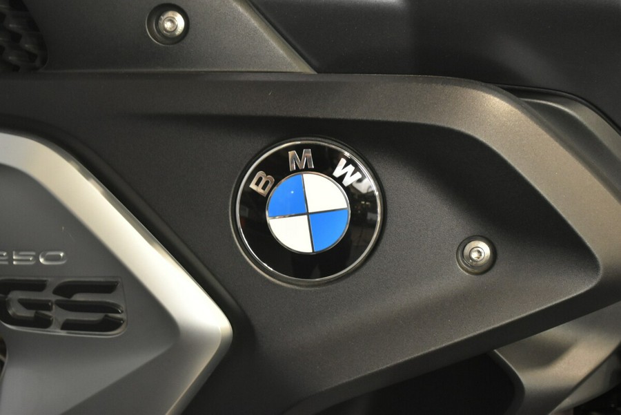 2023 BMW Motorrad BMW R 1250 GS / GS Adventure