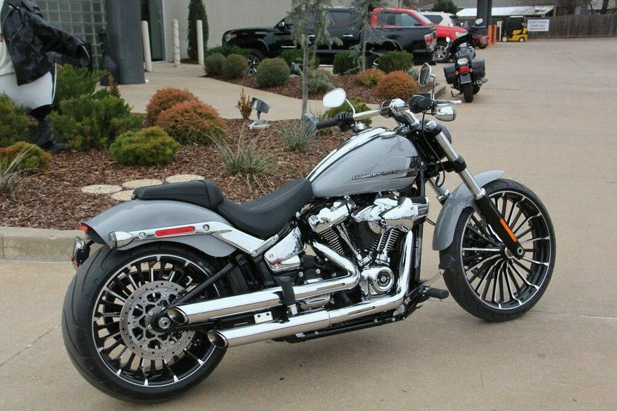 2024 Harley-Davidson Breakout 117