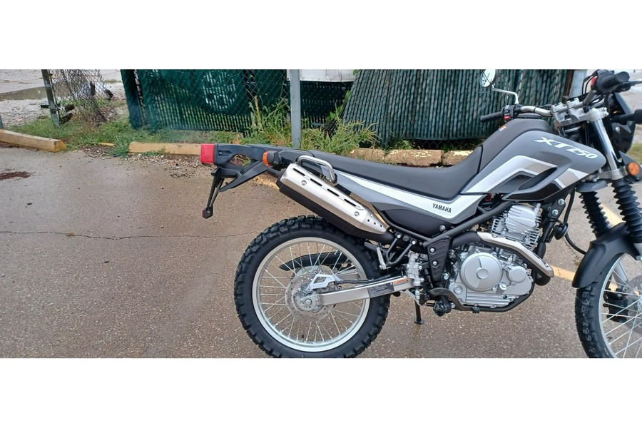 2024 Yamaha XT 250R