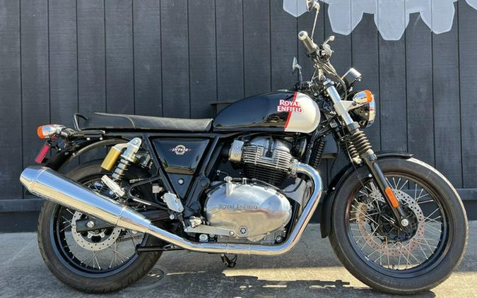 2024 Royal Enfield INT650 Black Pearl