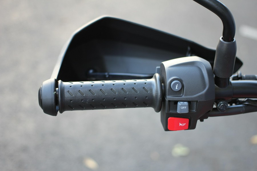 2025 Triumph Scrambler 400 X