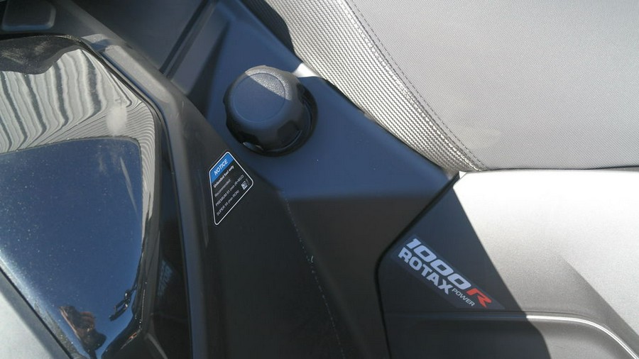 2026 Can-Am® Outlander Backcountry 1000R