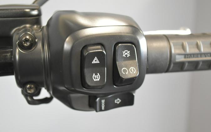 2025 Harley-Davidson Street Bob FXBB