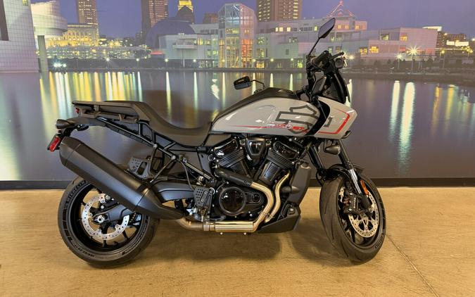 RA1250ST 2026 Pan America 1250 ST