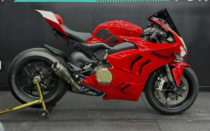 2023 Ducati Panigale V4