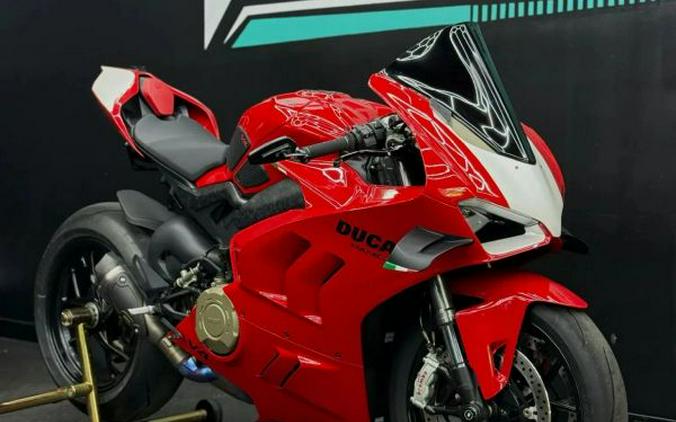 2023 Ducati Panigale V4