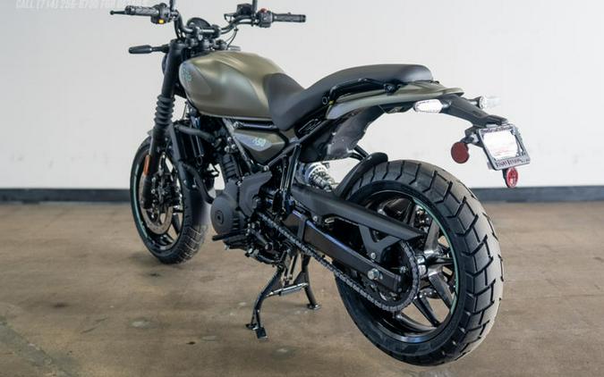 2026 Royal Enfield Guerrilla 450 Shadow Ash Green