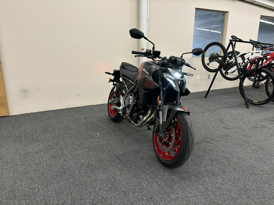 2026 Suzuki GSX 8S