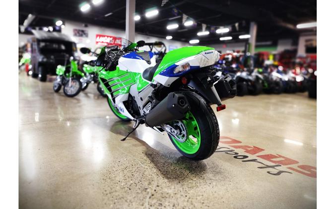 2024 Kawasaki Ninja® ZX™-14R 40th Anniversary Edition ABS