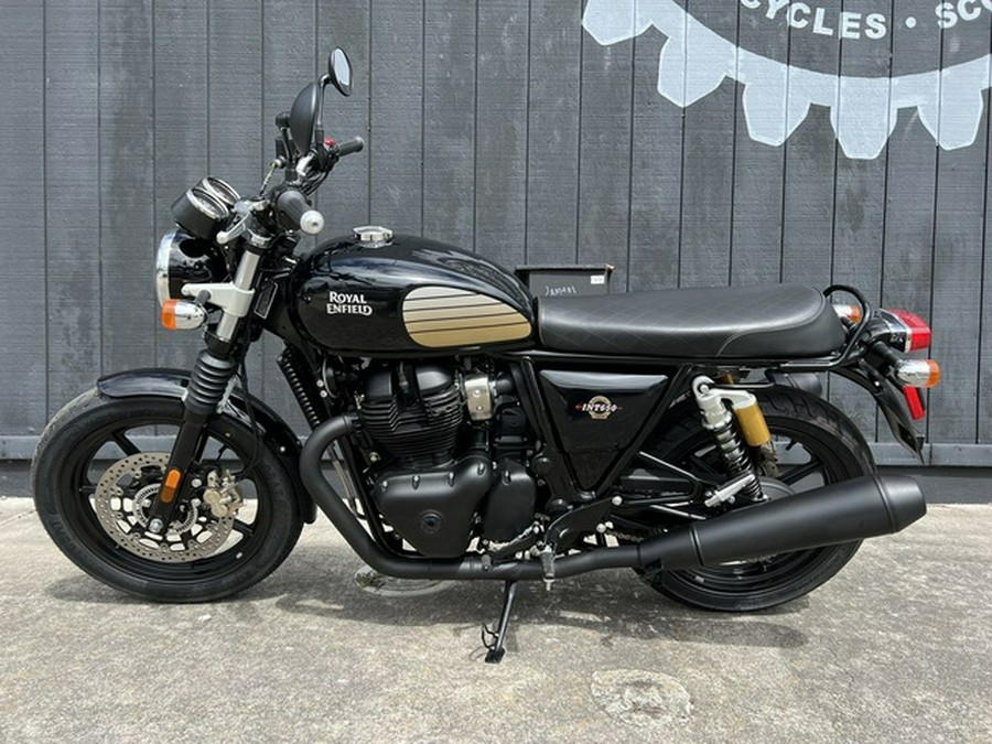 2024 Royal Enfield INT 650 Black Ray