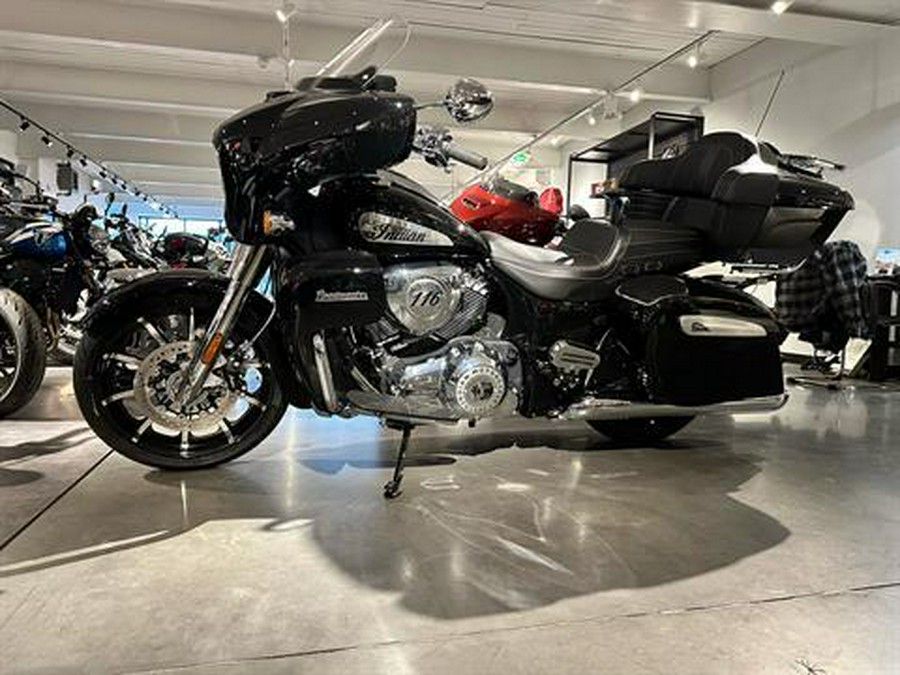 2025 Indian Motorcycle Roadmaster® Limited with PowerBand Audio Package
