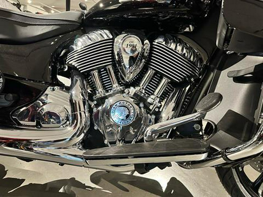 2025 Indian Motorcycle Roadmaster® Limited with PowerBand Audio Package
