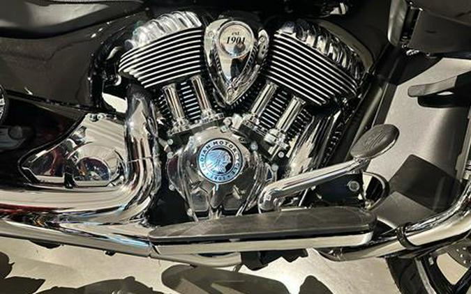 2025 Indian Motorcycle Roadmaster® Limited with PowerBand Audio Package