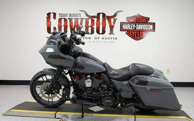 2018 Harley-Davidson FLTRXSE - CVO Road Glide