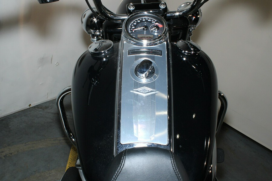 2022 Harley-Davidson Police Road King Grand American Touring FLHP
