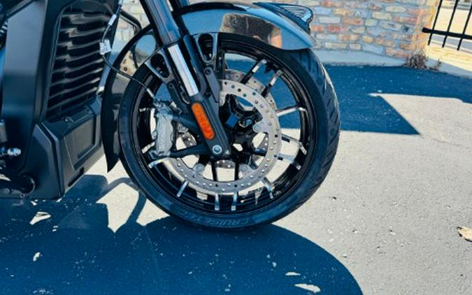 2026 Indian Motorcycle Challenger® Dark Horse® 112 with PowerBand Audio Package