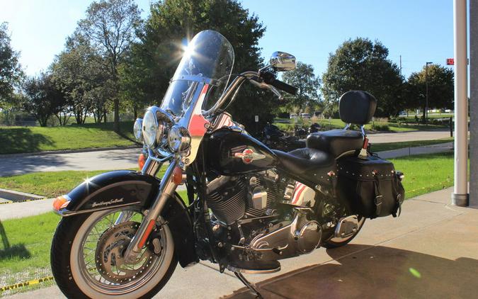 2017 Harley-Davidson® FLSTC - Heritage Softail® Classic