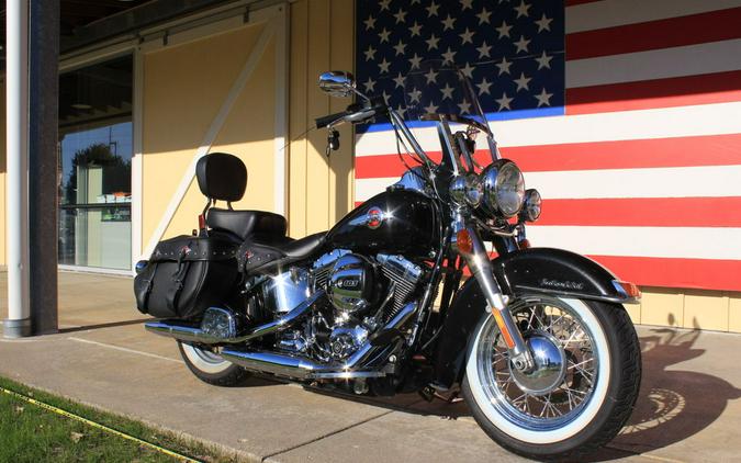 2017 Harley-Davidson® FLSTC - Heritage Softail® Classic