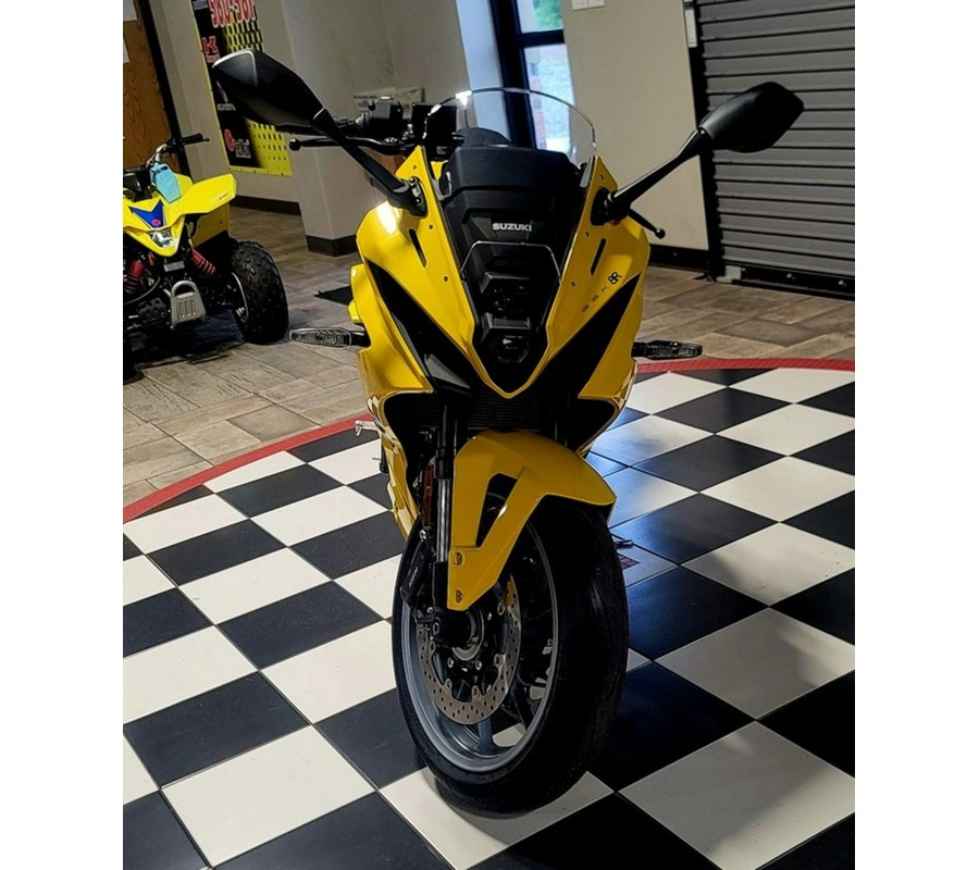 2024 Suzuki GSX-8R