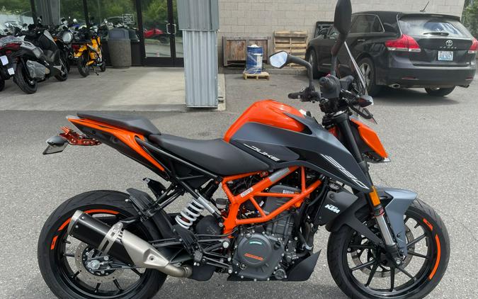 2023 KTM 390 Duke