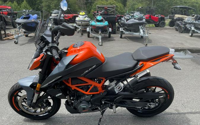 2023 KTM 390 Duke