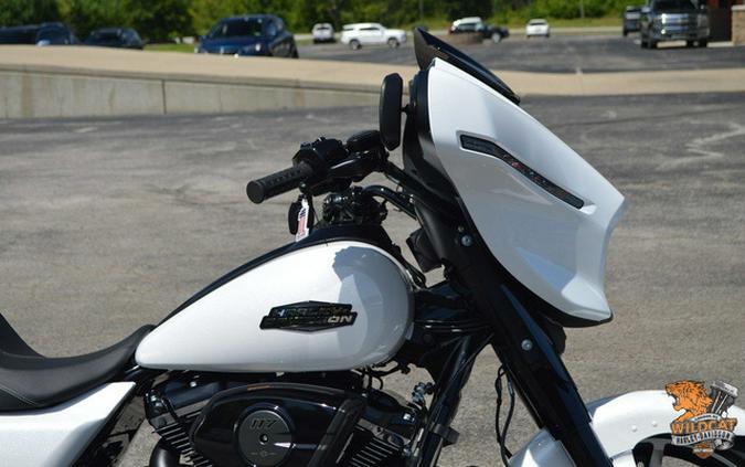 2024 Harley-Davidson FLHX - Street Glide