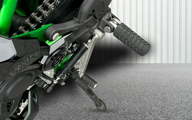 2026 Kawasaki Z900 SE ABS