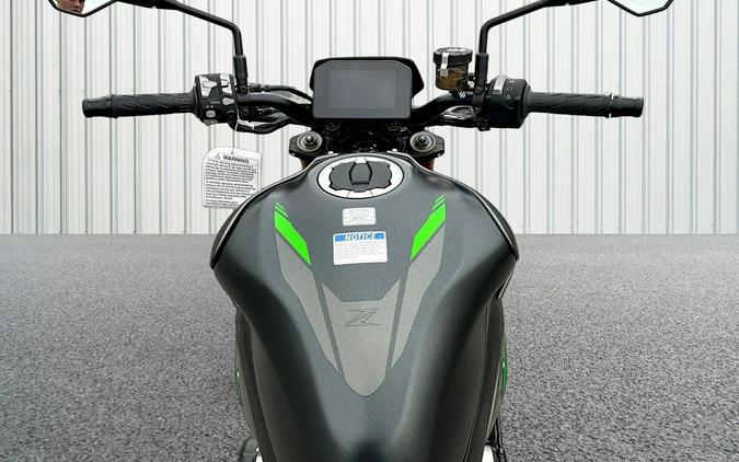 2026 Kawasaki Z900 SE ABS