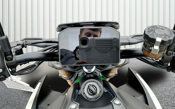 2026 Kawasaki Z900 SE ABS