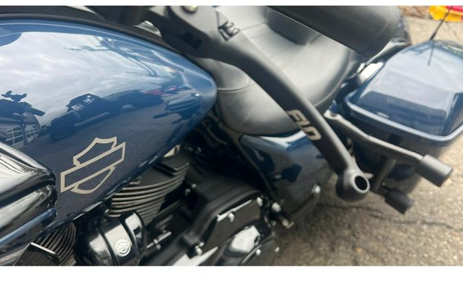 2019 Harley-Davidson® FLTRXS