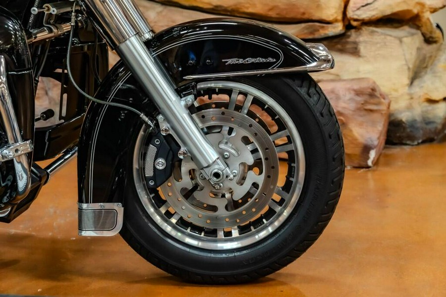 FLHTCUTG 2013 Tri Glide Ultra Classic