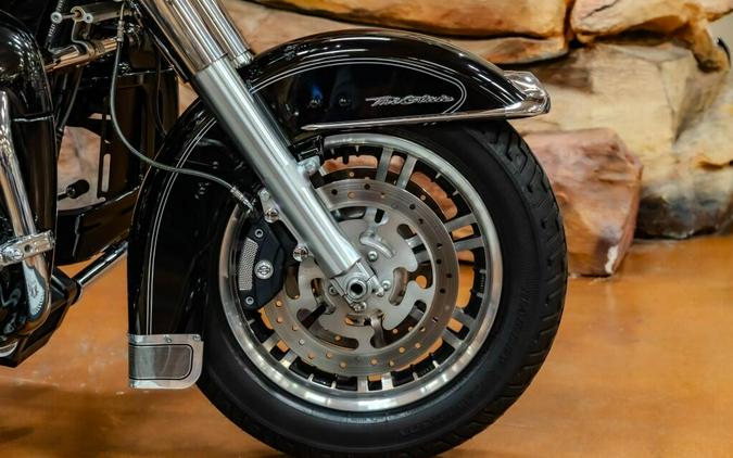 FLHTCUTG 2013 Tri Glide Ultra Classic