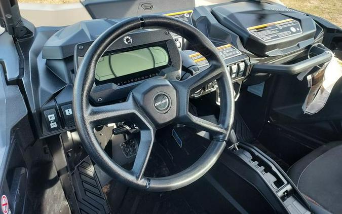 2023 Can-Am® Commander MAX XT-P