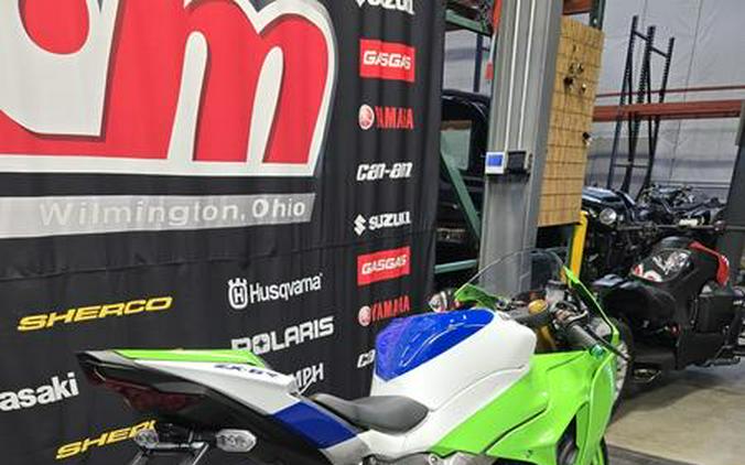 2024 Kawasaki NINJA ZX-6R 40TH ANNIVERSARY EDITION