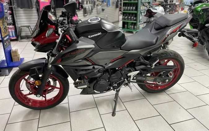 2024 Kawasaki Z500 SE ABS
