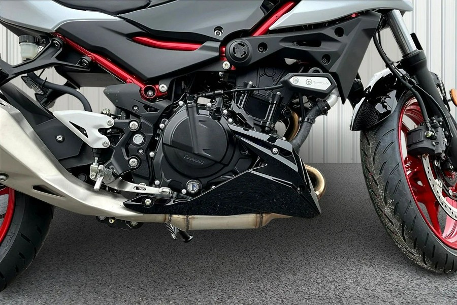 2026 Kawasaki Z500 SE ABS