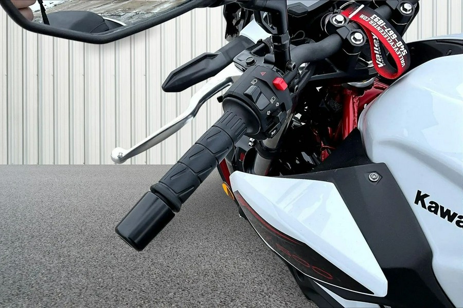 2026 Kawasaki Z500 SE ABS