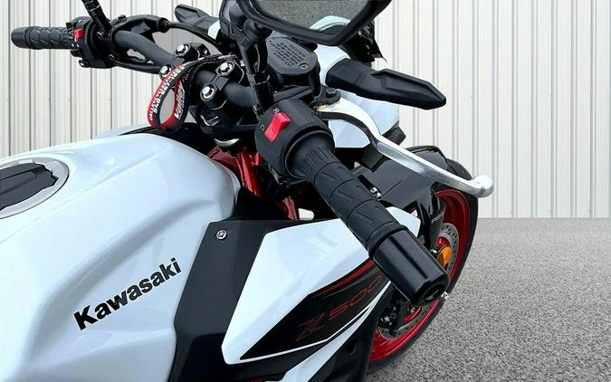 2026 Kawasaki Z500 SE ABS