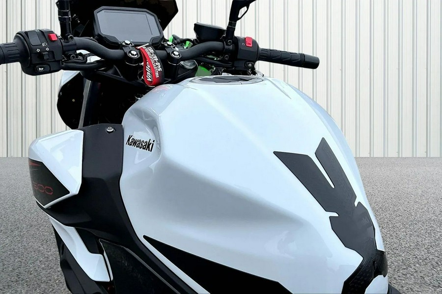 2026 Kawasaki Z500 SE ABS