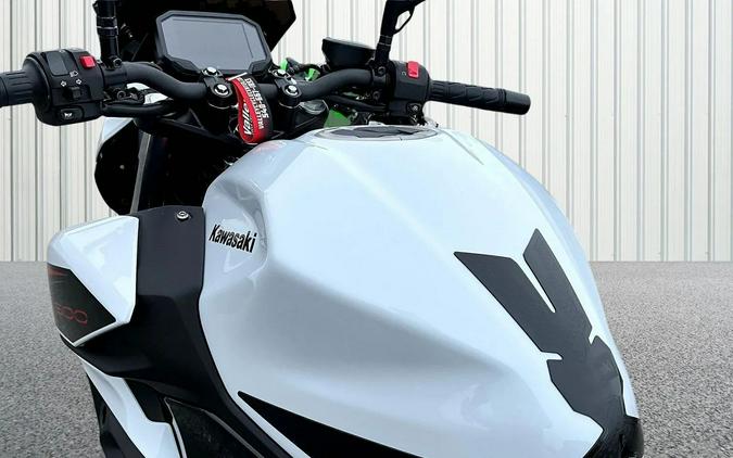 2026 Kawasaki Z500 SE ABS