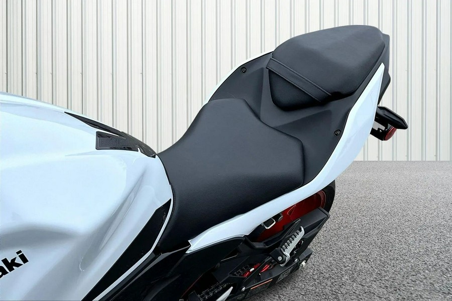 2026 Kawasaki Z500 SE ABS