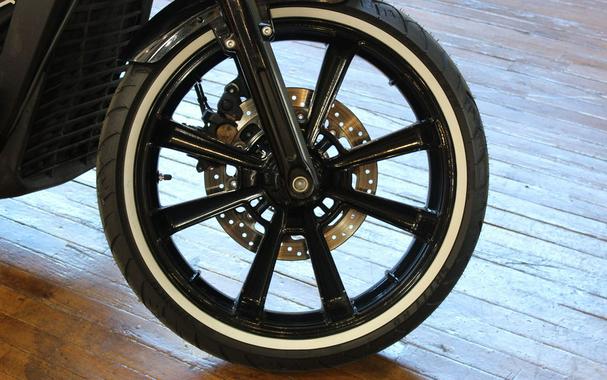 2022 Indian Motorcycle® Scout® Rogue Sixty ABS Bronze Smoke