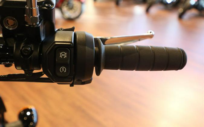 2025 Indian Motorcycle® Sport Scout® Sixty Limited Blue Dusk